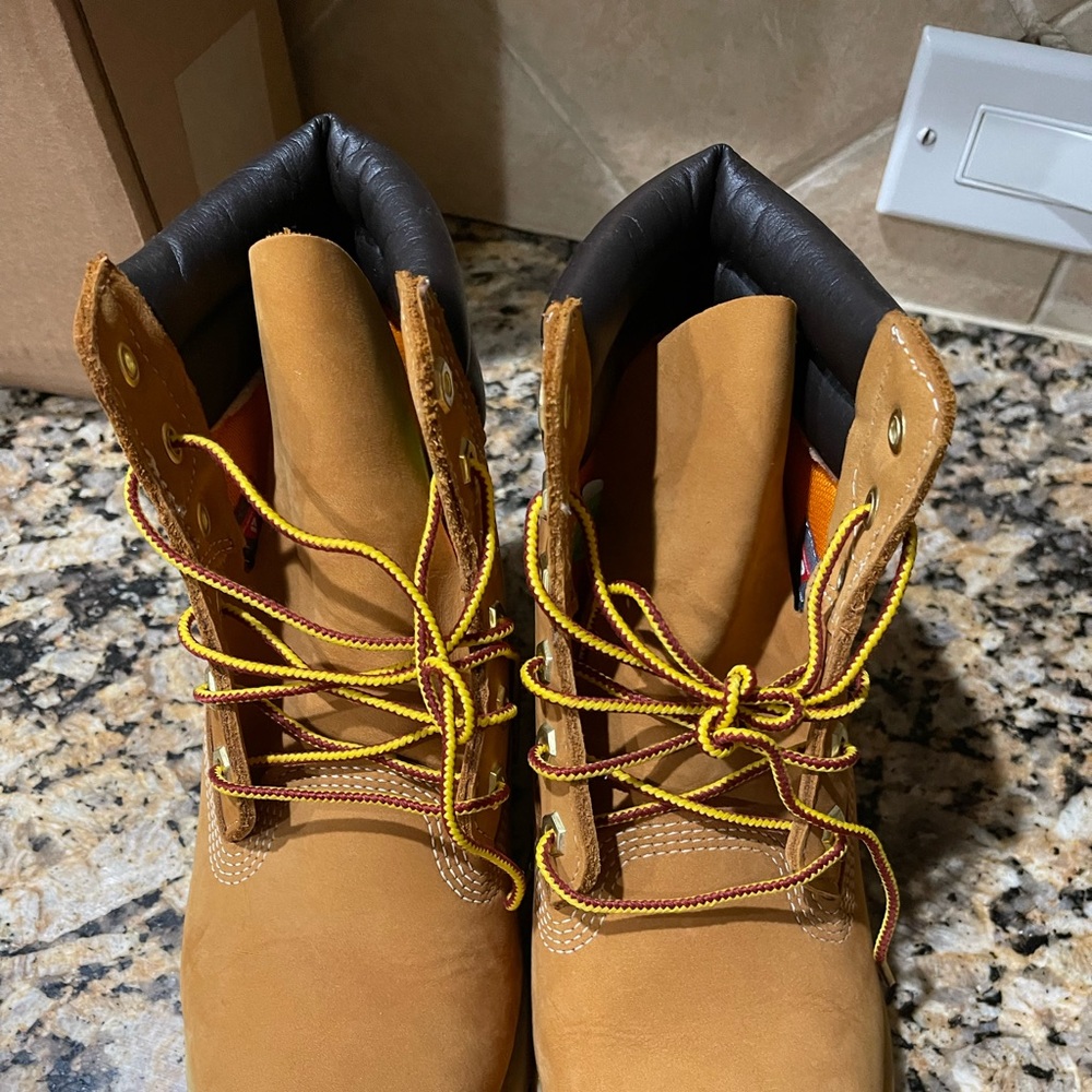 Timberland boots - Picture 6 of 8